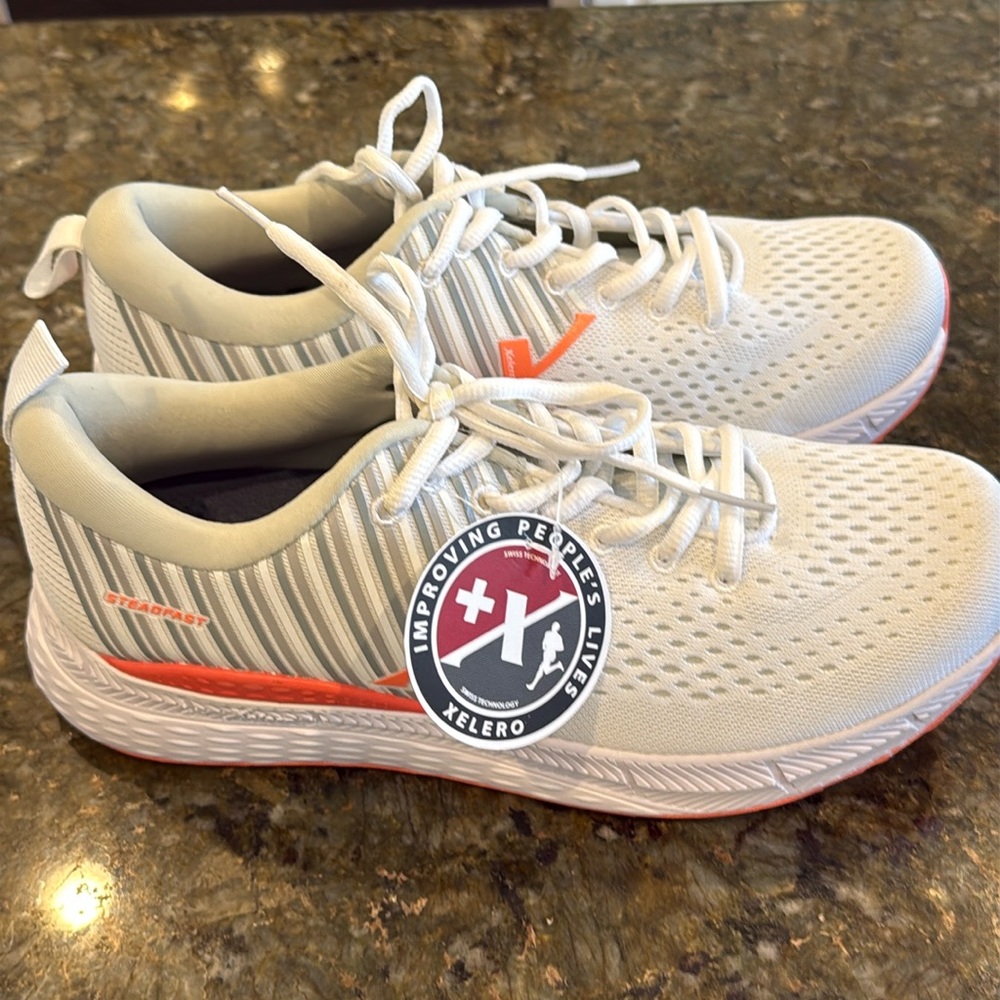 XELERO Steadfast Women’s Size 10W White/Coral X96042 Comfort Running Shoes Ortho